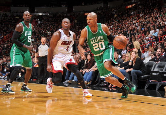 拉菲尼亚拒绝亿万诱惑！巴萨核心霸气宣言：我的心只属于这里（拉菲尼亚回绝天价报价：只愿为巴萨而战）