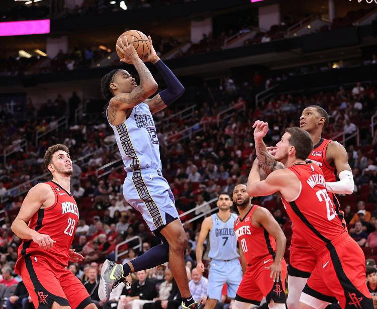 利物浦1-0国米，索博斯洛伊点射绝杀，科纳特破门被吹（索博斯洛伊点球绝杀助利物浦1-0国米，科纳特进球被判无效）