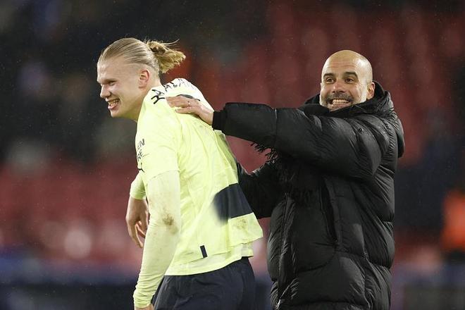 恩里克：努诺·门德斯缺席训练&杜埃回归；我们想成为第一名（恩里克：努诺-门德斯未参与训练，杜埃回归；目标是登上榜首）