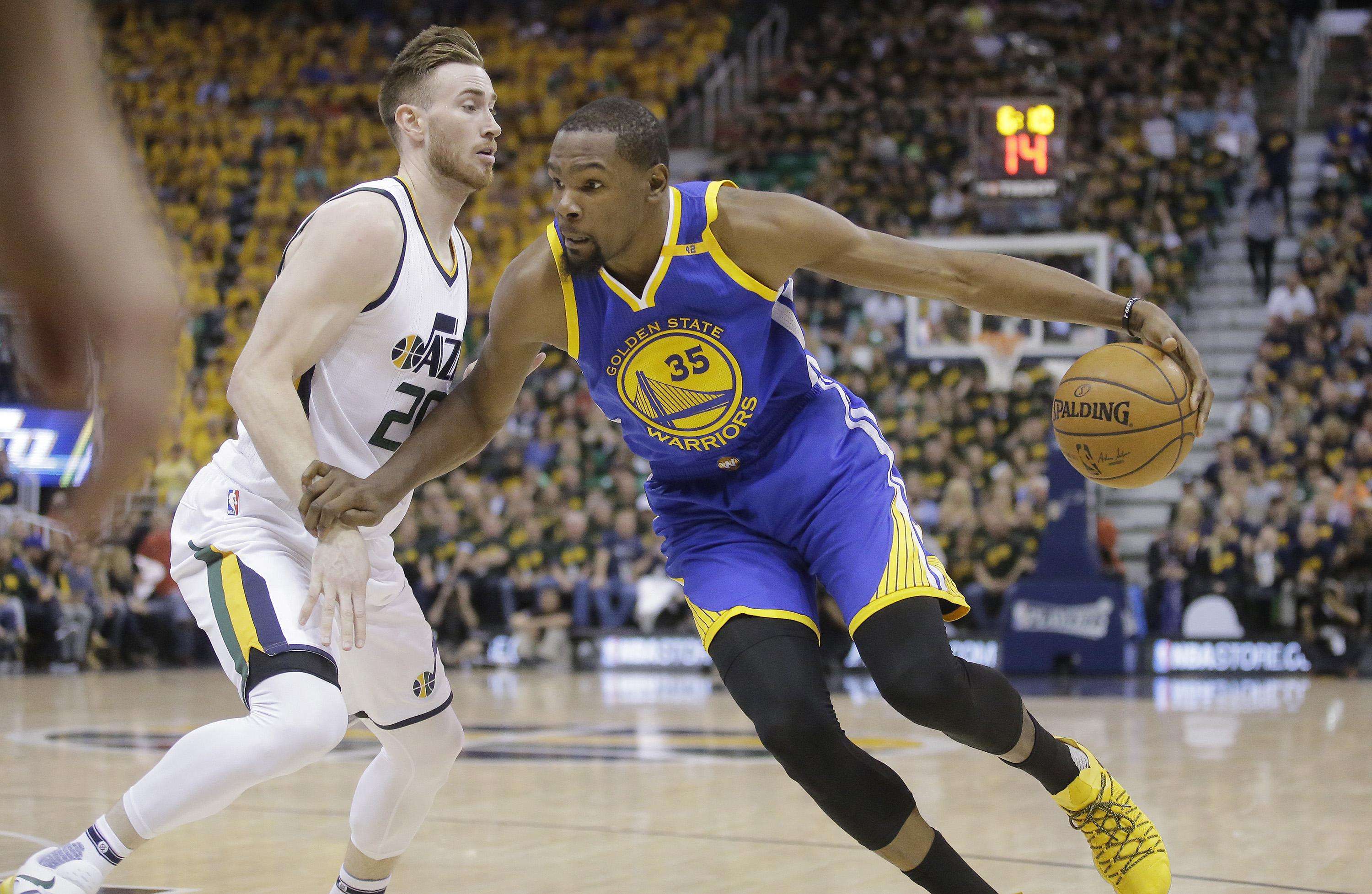 如何打造一脚传球的稳定性？（怎样练就稳定的一脚传球？）