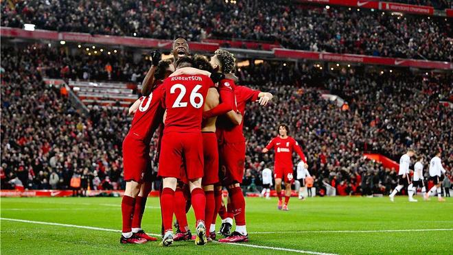 【半程总结】西汉姆2000万新援，腰卫摇摆人马加萨（半季盘点：西汉姆2000万引援马加萨，后腰与后卫的双栖者）