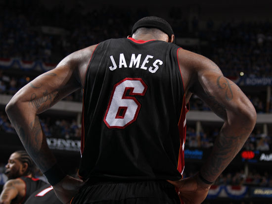 乌迪内斯上次击败那不勒斯已是9年前，当时B费完成梅开二度（乌迪内斯上次战胜那不勒斯已隔9年，B费那役独中两元）