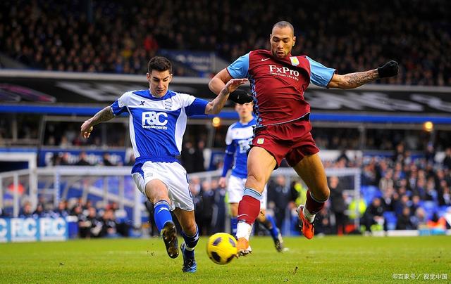 中国女足2-3苏格兰女足，张琳艳、吴澄舒互相传射，豪厄特吊射双响（中国女足2比3不敌苏格兰：张琳艳、吴澄舒互相传射，豪厄特吊射梅开二度）