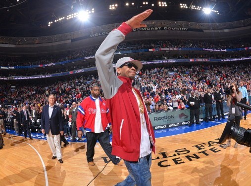 传闻：切尔西和阿森纳领跑马赛前锋罗比尼奥-瓦斯争夺战（据悉，切尔西与阿森纳在马赛前锋罗比尼奥-瓦斯的引进竞赛中占据领先）