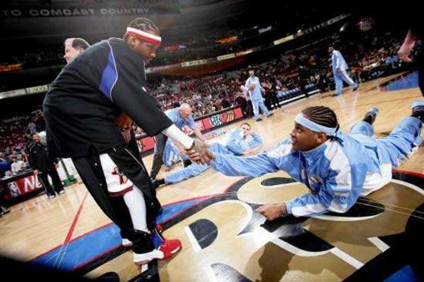 苦苦支撑！威少半场10中5砍全队最高17分4助 罚球6中6（孤军奋战！威少半场10投5中砍下全队最高17分+4助攻，罚球6罚全中）