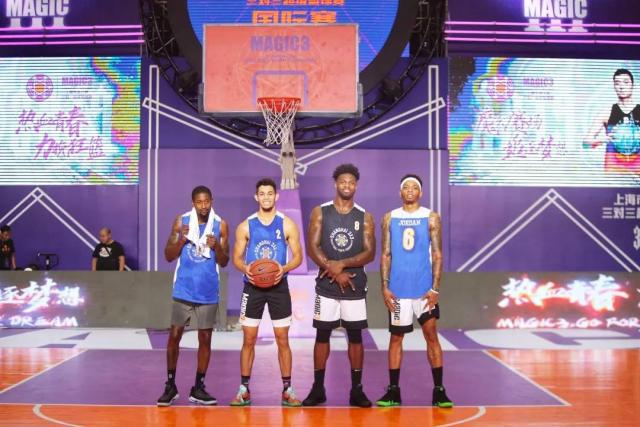 英超半场：瓦塔拉造点被吹，凯莱赫救险，小蜜蜂0-0利兹联（英超半场战况：瓦塔拉点球被取消，凯莱赫神扑救险，小蜜蜂与利兹互交白卷）