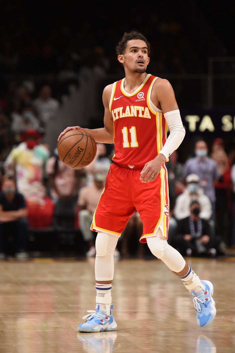 辽宁男篮大胜浙江王哲林状态火热（辽宁男篮狂胜浙江，王哲林火力全开）