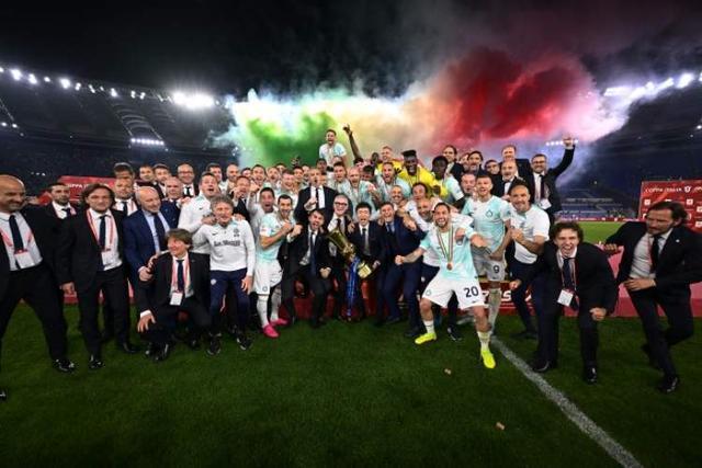 胡荷韬：齐心协力就能战胜一切，下场继续拼（胡荷韬：团结一心无往不胜，下一战继续拼搏）