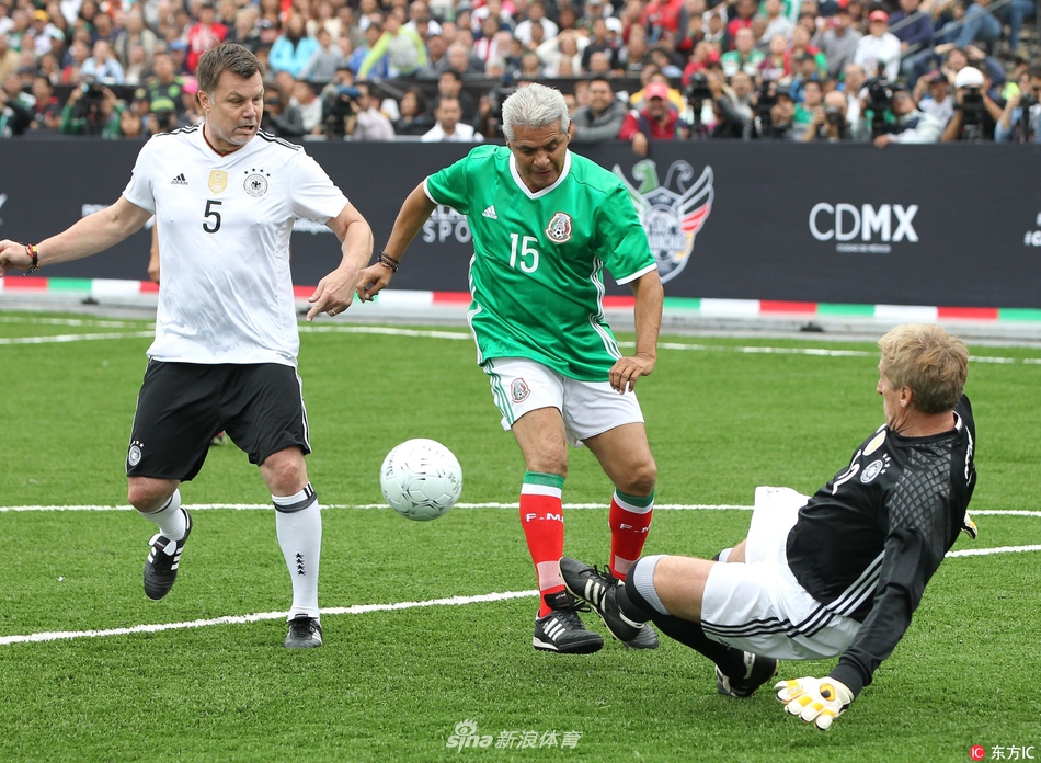 晋鹏翔：感谢每一位球迷，这一路有你们才够滚烫（晋鹏翔：感谢所有球迷，有你们相伴，这段旅程才更炽热）